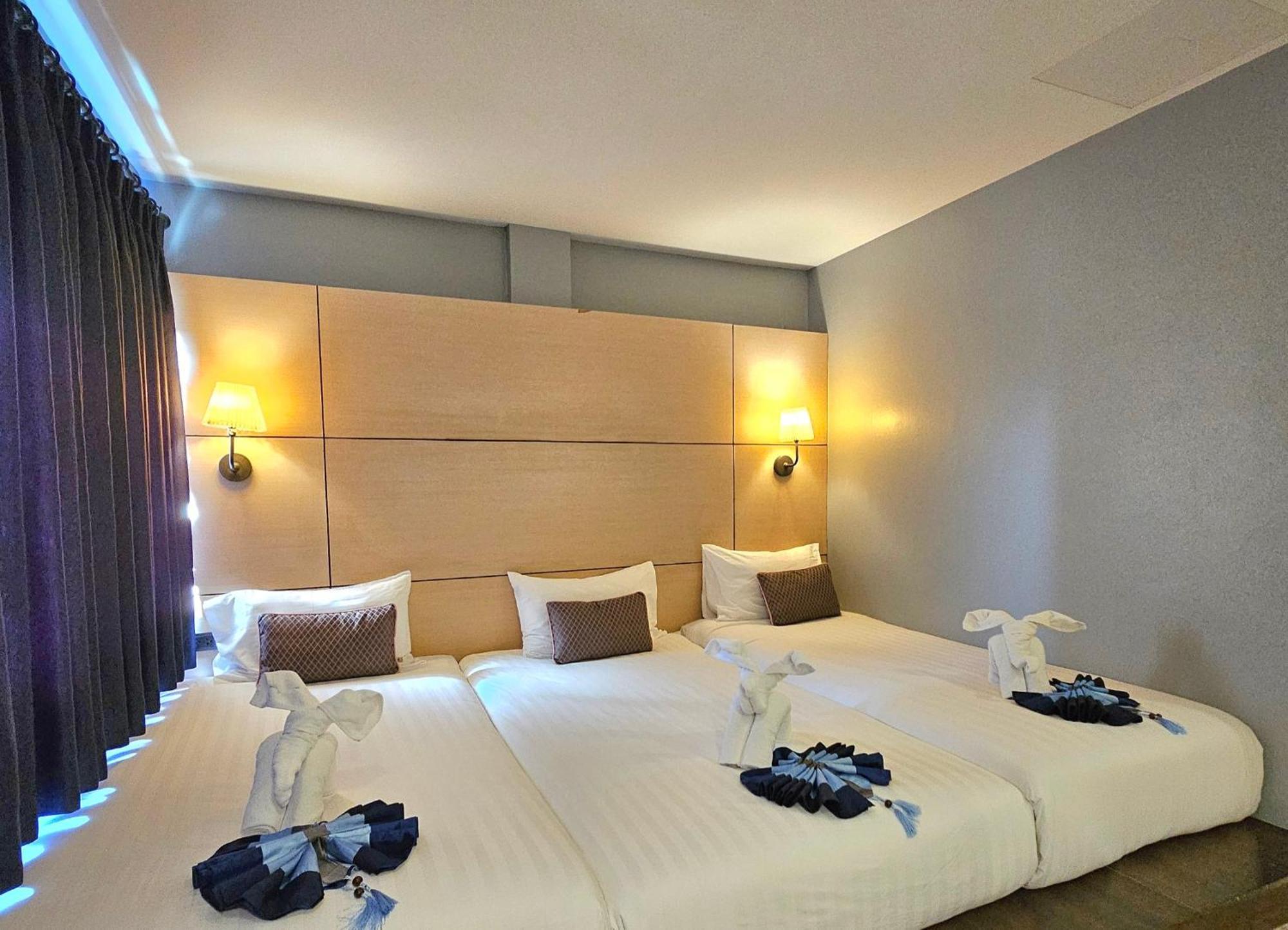 Montree Phuket Hotel Esterno foto